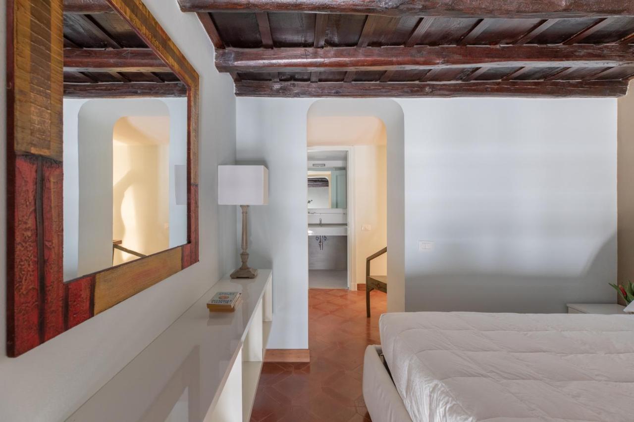 Iflat Pantheon Historic Two-Story Apartment Рим Екстериор снимка