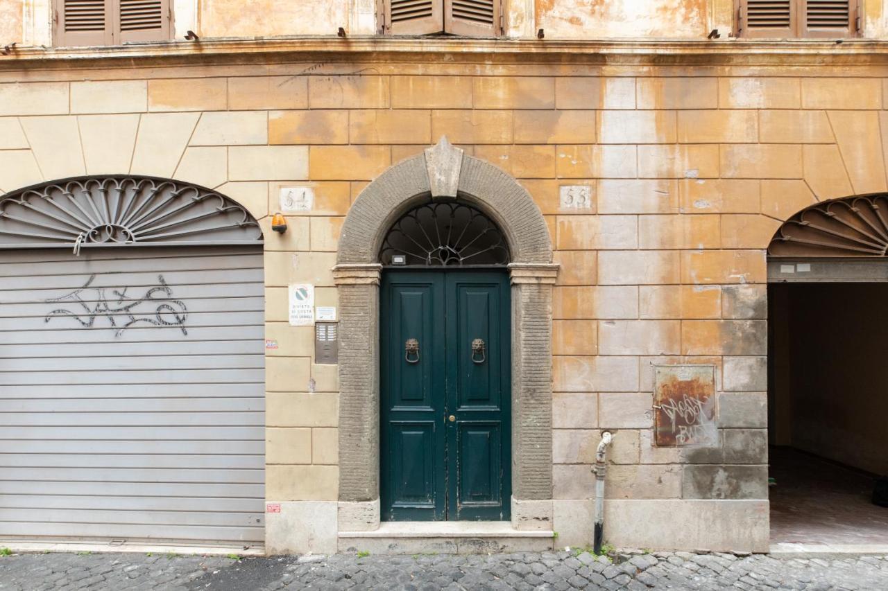 Iflat Pantheon Historic Two-Story Apartment Рим Екстериор снимка