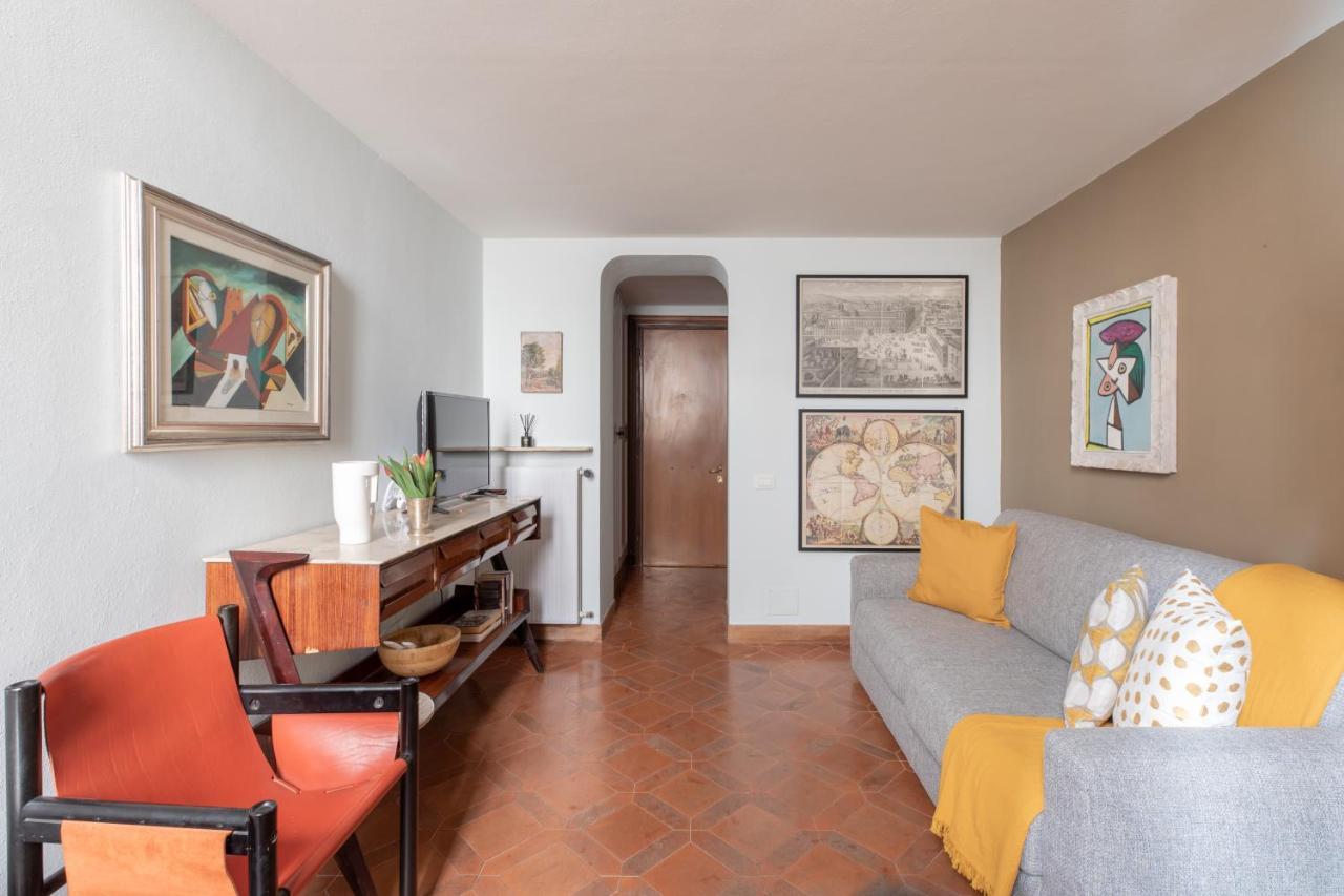 Iflat Pantheon Historic Two-Story Apartment Рим Екстериор снимка